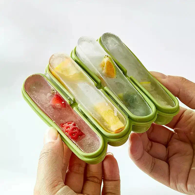 蓋付き4グリッド再利用可能なシリコン製氷皿、自家製アイスキャ - Meal Prep Freezer のレビューと価格